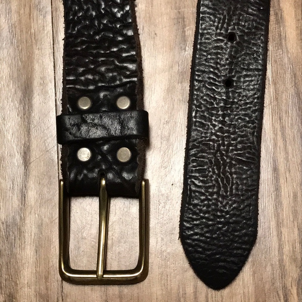 Genuine leather Belt.
